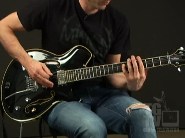 Wes Borland is renowned for his huge riffs